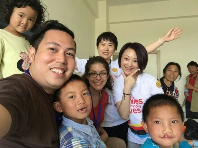 Operation-Smile-China-Kids-Creek-Therapy-1